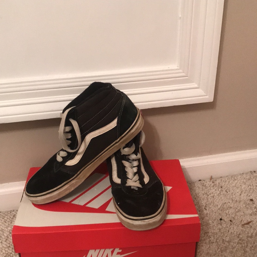 Vans - Picture 4 of 4